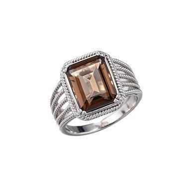 Womens Exquisitely Designed Diamond Ring