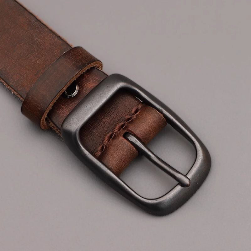 Mens Full-grain Leather Belt With A Pin Buckle