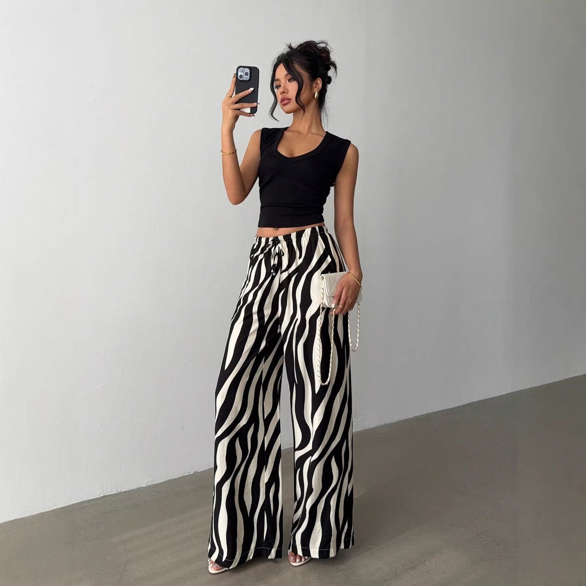 Elegant Printed Wide-Leg Pants For Women