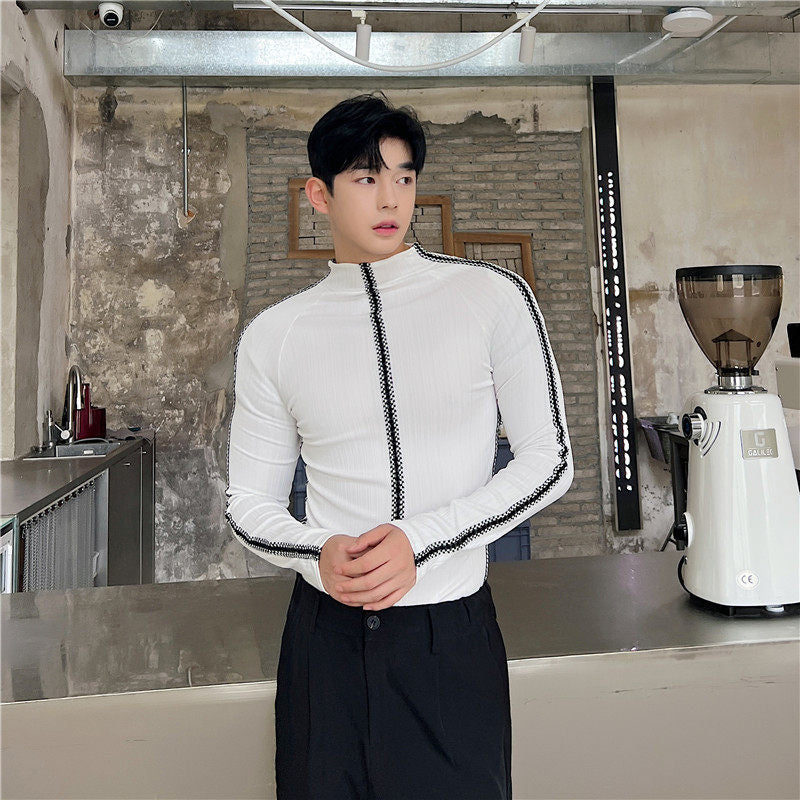 Autumn Niche Collection Statement Top With A Stand-up Collar And Visible Stitching