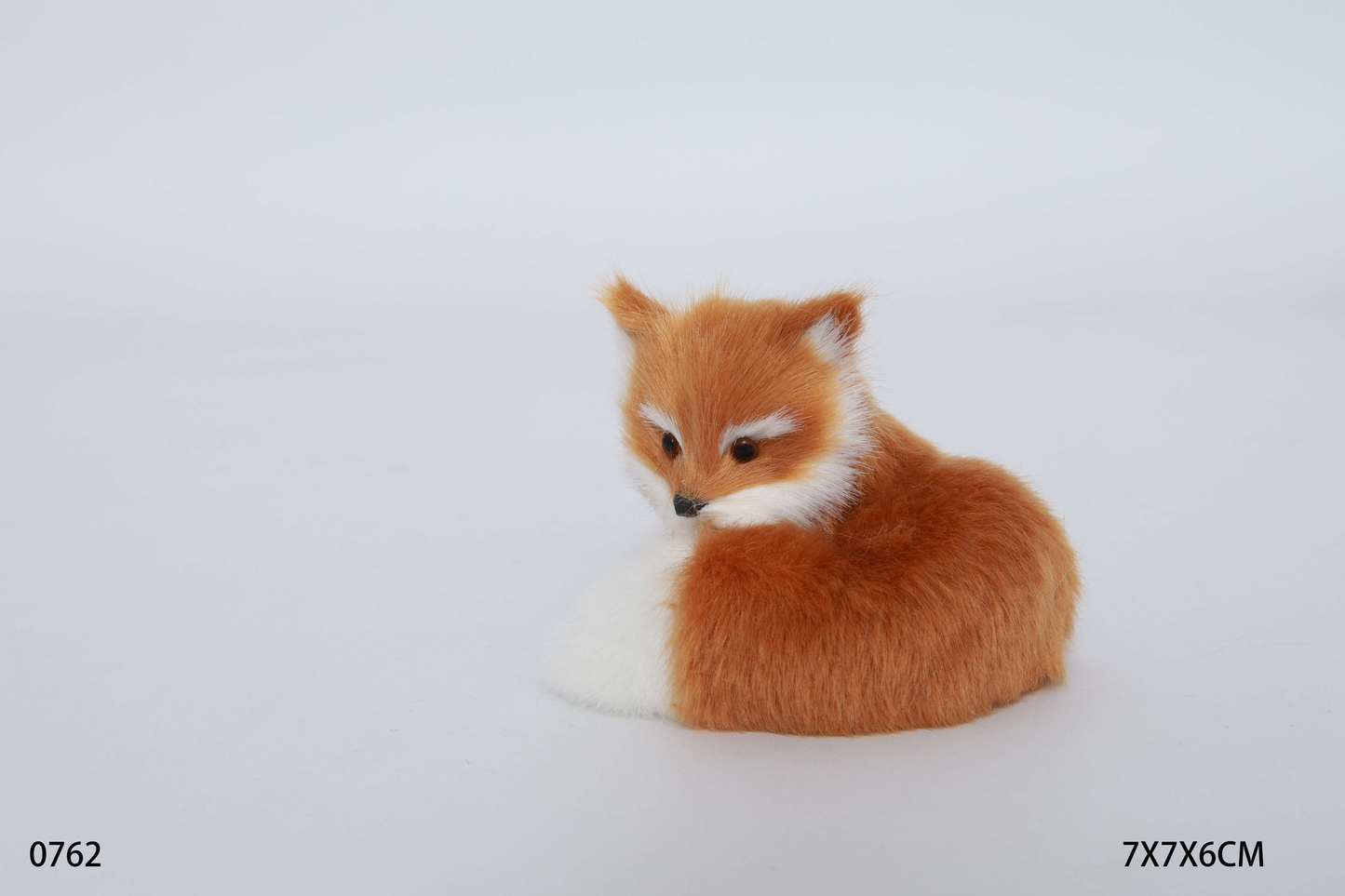 Creative imitation fox decoration-light brown-sitting with head up-1 piece