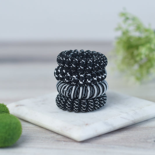 Medium Lauren Lane Hair Coil Set in Black and White
