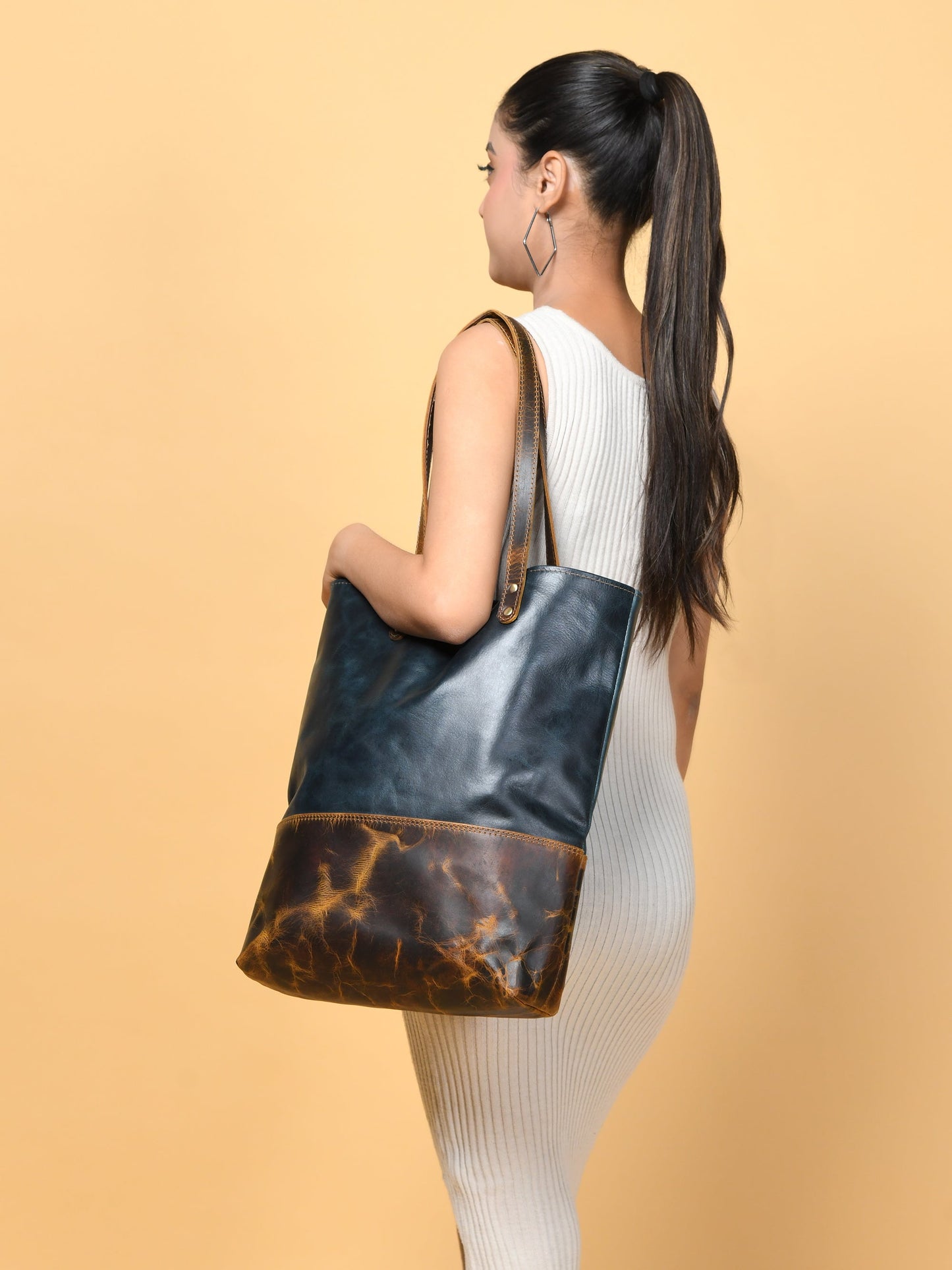 Blaue Leder-Einkaufstasche für Damen