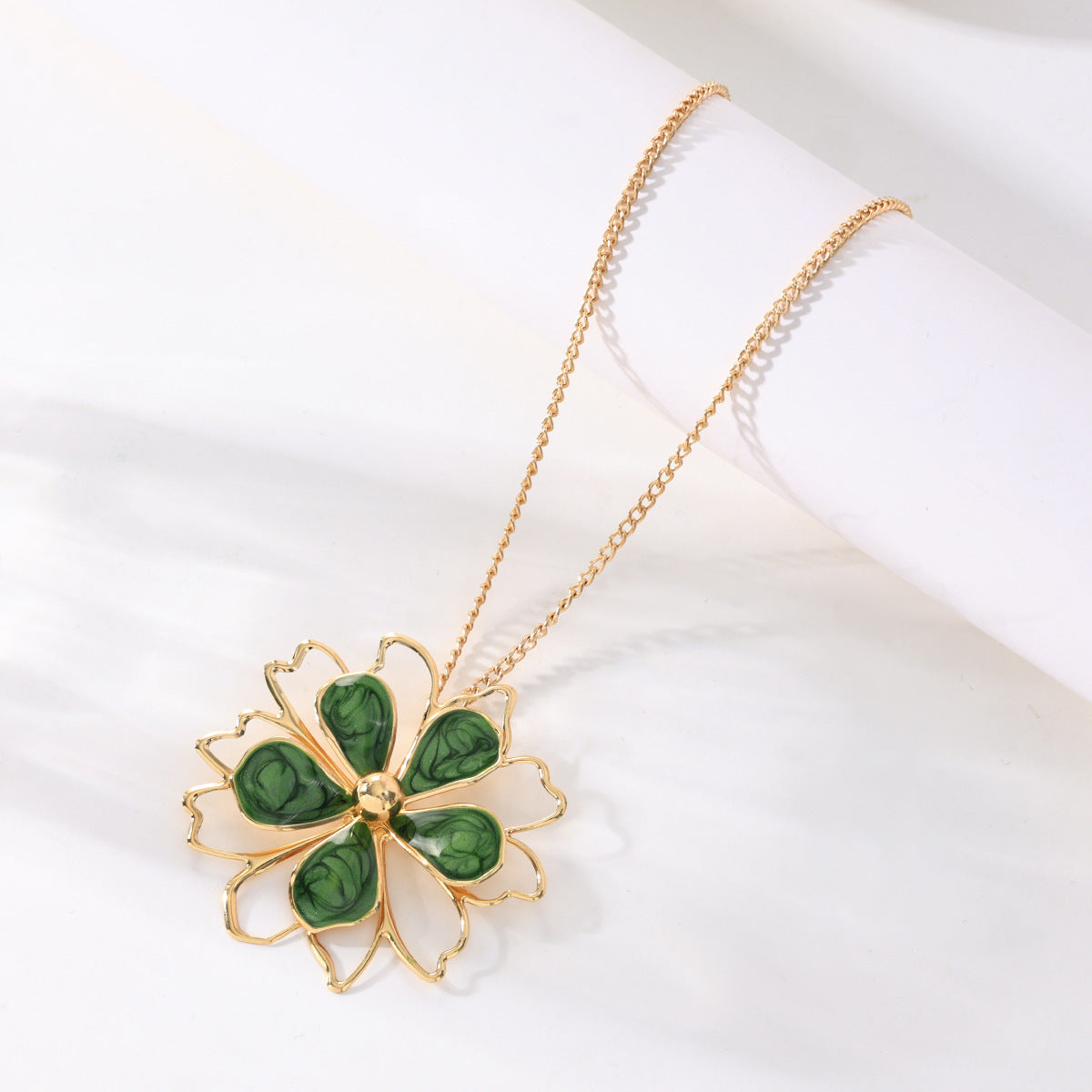 Three-dimensional Flower Ring Bracelet