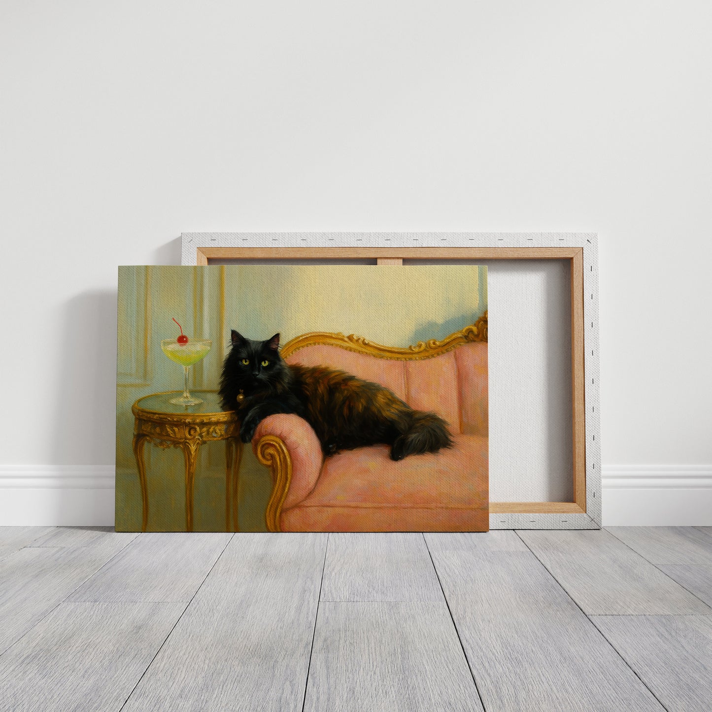 Chat royal avec un Martini Cerise