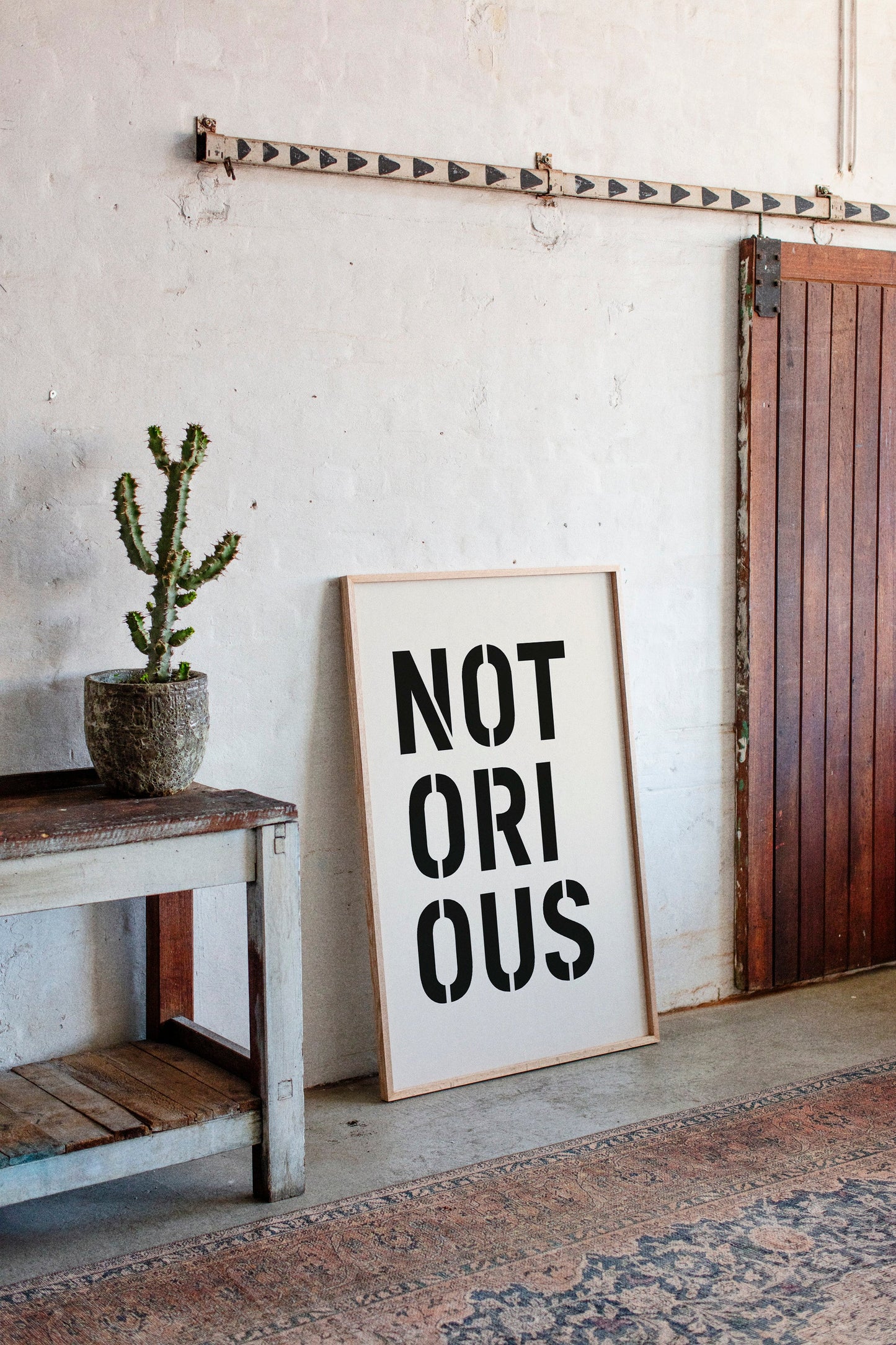 Notorious Bold Stencil Typografie-Druck