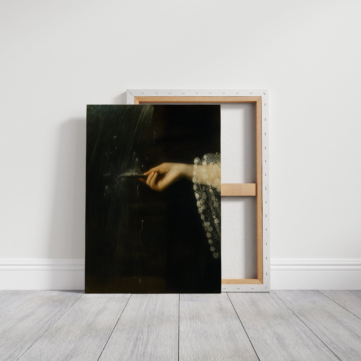 The Painter’s Sleeve in Moonlight