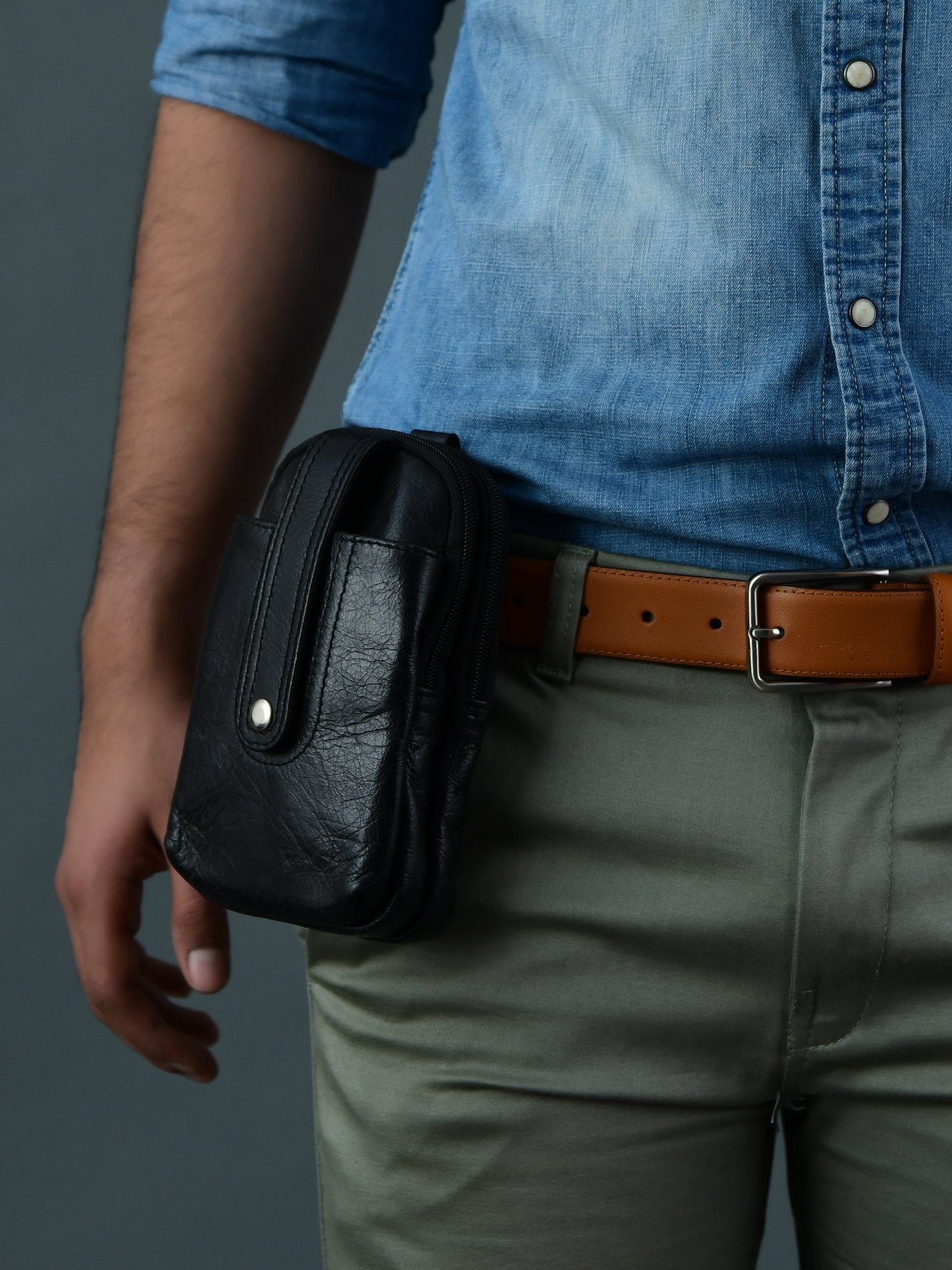 Organisateur Jet-Set : Pochette en cuir pour téléphone