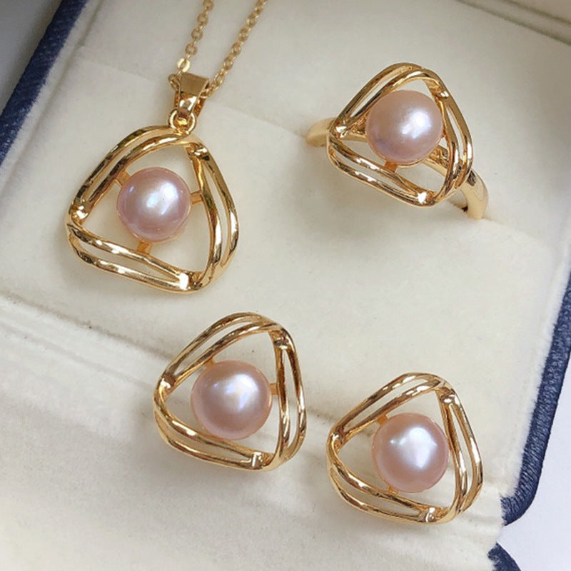 Simple And Exquisite Freshwater Pearl Necklace Suit