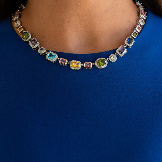 Lien Alejandra Gemstone