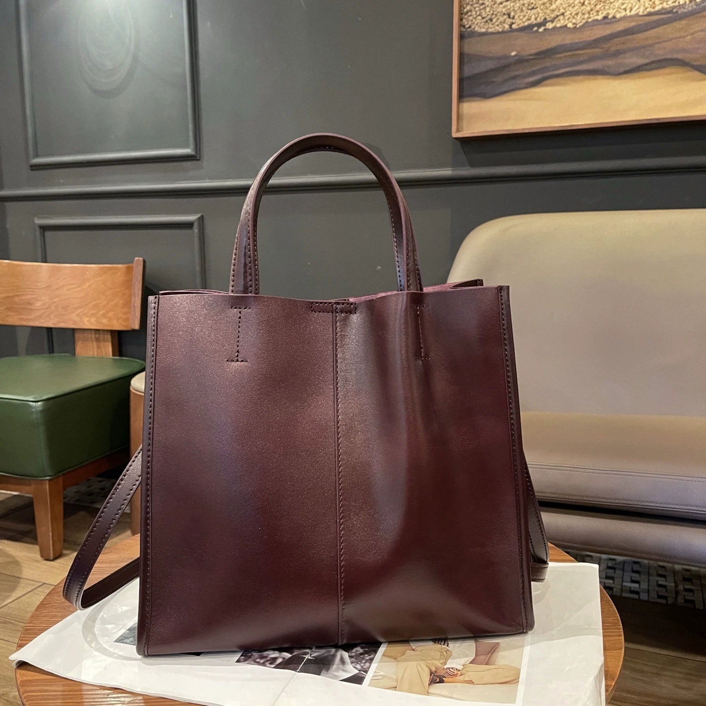 Commute First-layer Cowhide Tote Bag, Premium Leather Single-shoulder Bucket Bag For Women, Simple And Versatile Large Bag