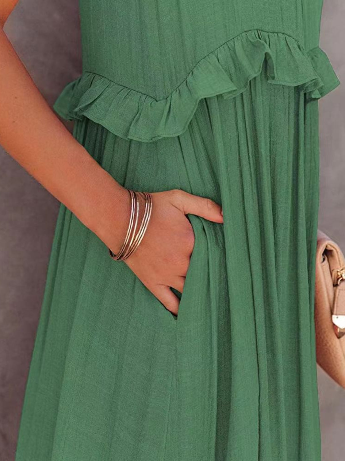 Romantic Ruffled Sleeveless Tiered Maxi Dress with Pockets Elegant & Chic Statement Beautiful Design Dress