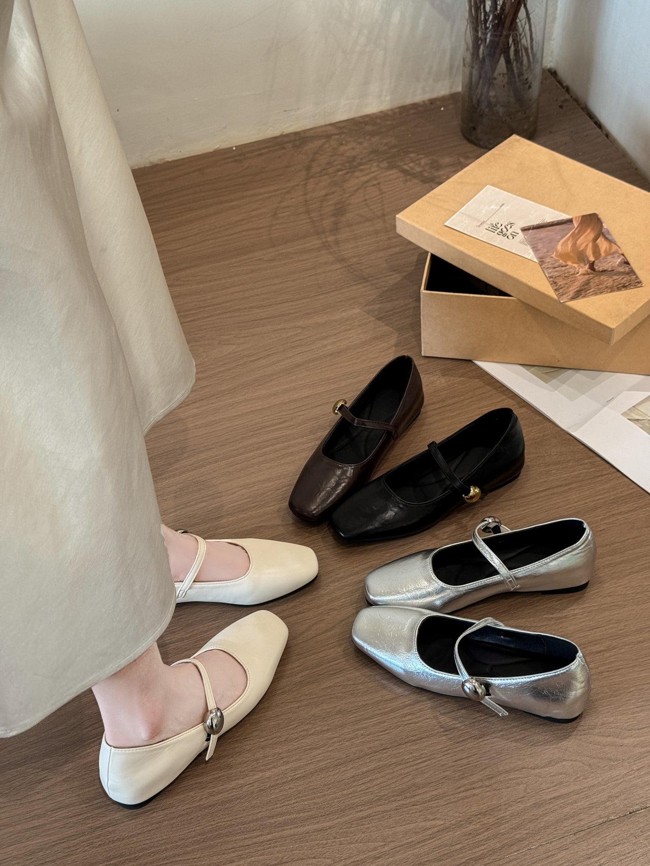 Women Black Flat Low Heel Leather Mary Janes, New Summer Versatile French Style Daily Shoes Matching Skirts