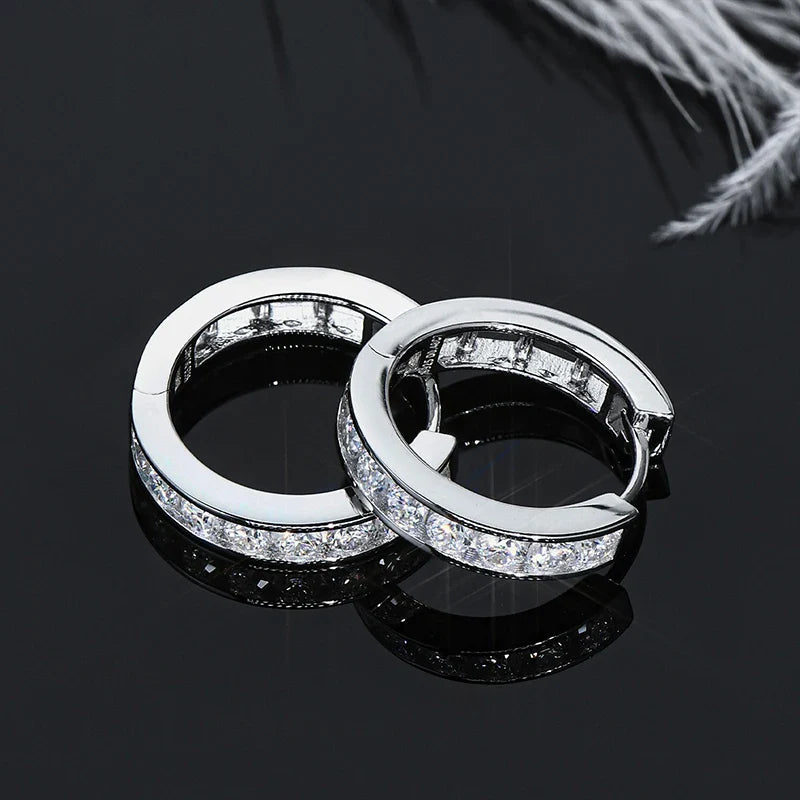 2,5 mm Moissanit Creolen aus 925er Sterlingsilber Unisex Zertifiziertes Paar