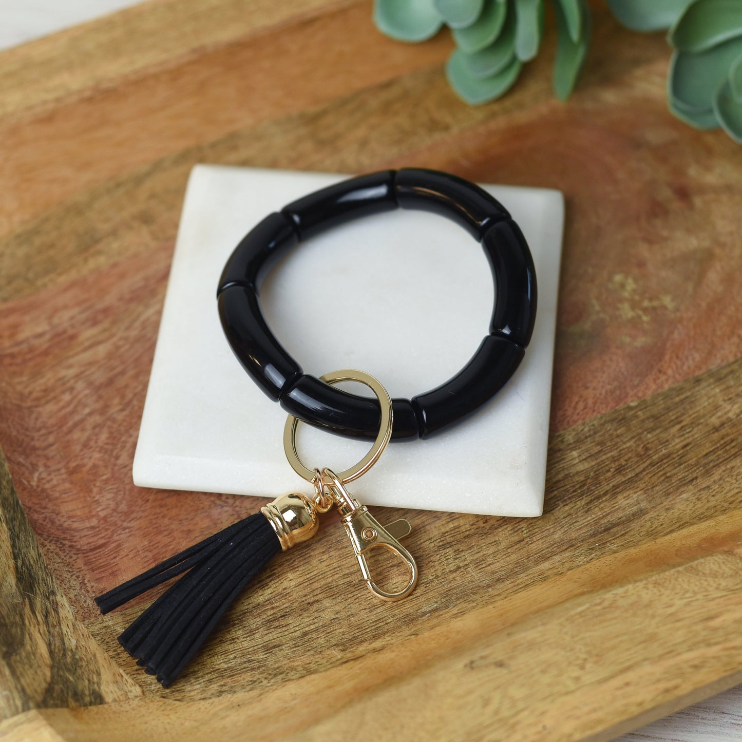 Bracelet extensible Katie Tube Bead avec pompon et porte-clés