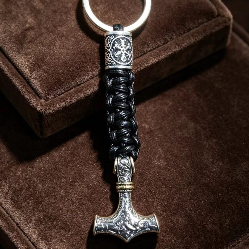 New Retro Pendant Keychain Hand-woven