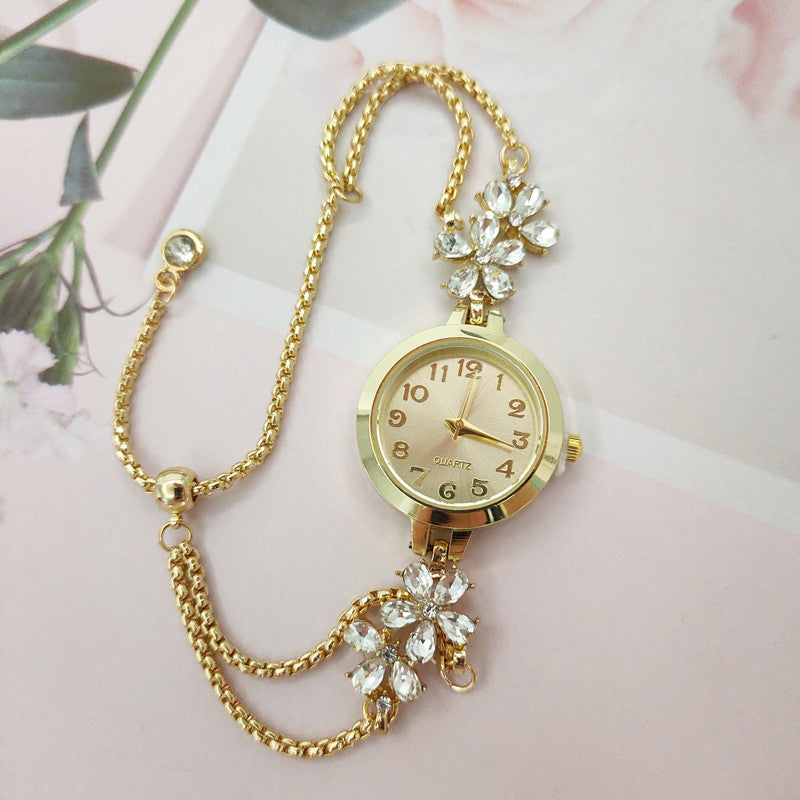 New High-end Chic Flower-shaped Diamond-encrusted Bracelet Watch For Women