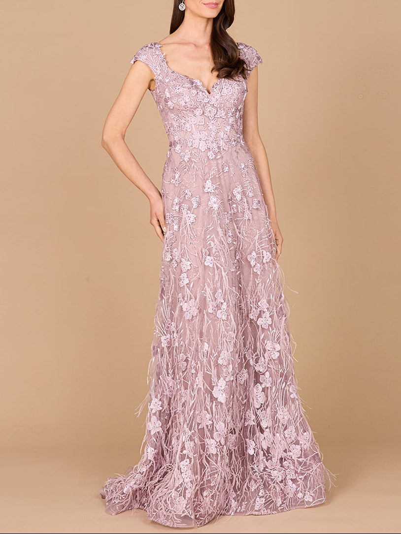 Kappenärmel, A-Linien-Kleid mit Federn