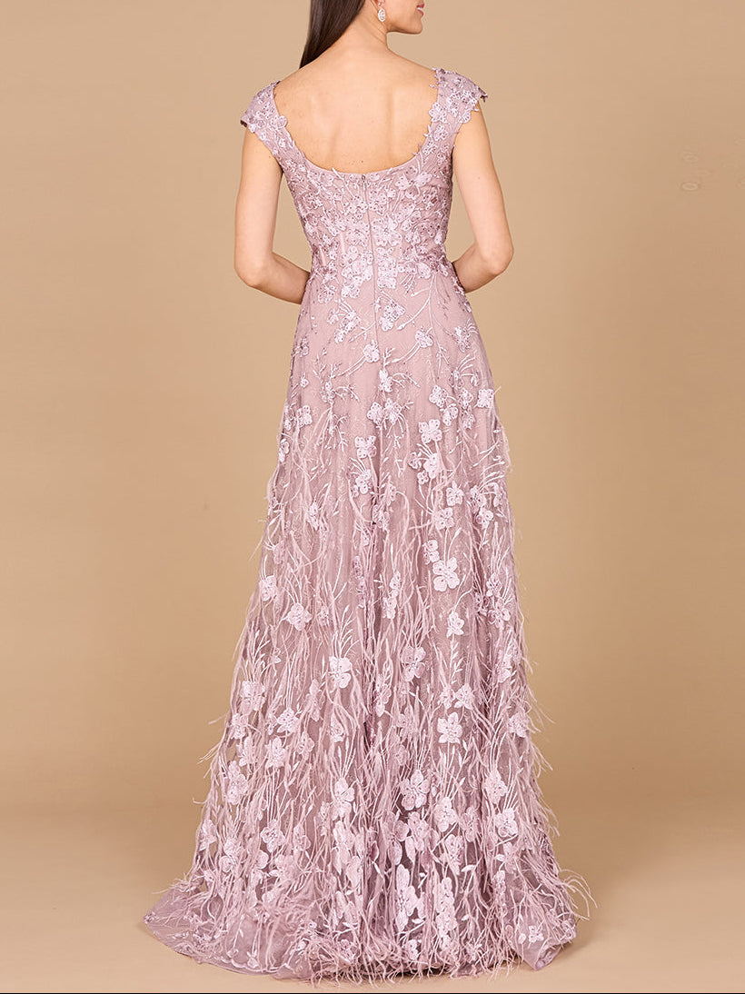 Kappenärmel, A-Linien-Kleid mit Federn