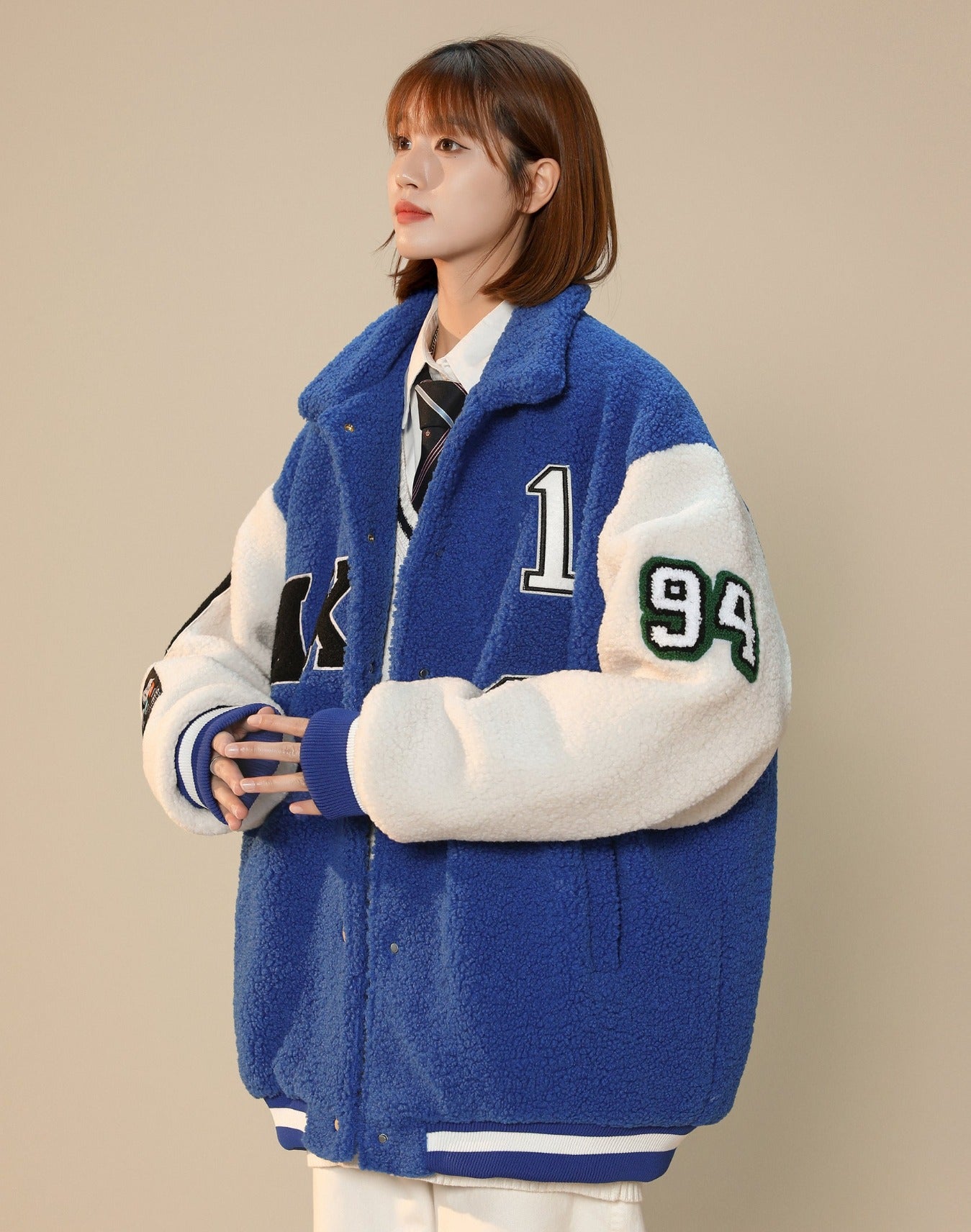 Veste universitaire pour femme en fausse fourrure Année 94