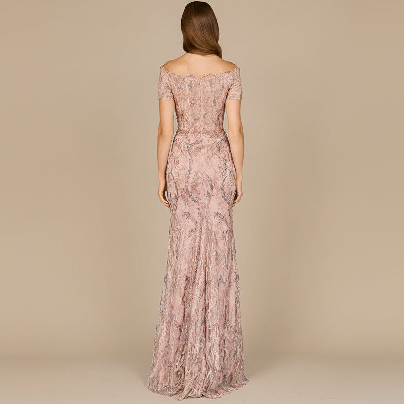 Robe sirène épaules dénudées à manches courtes