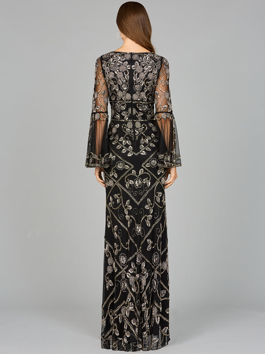 Robe à col montant ornée de perles et à manches évasées