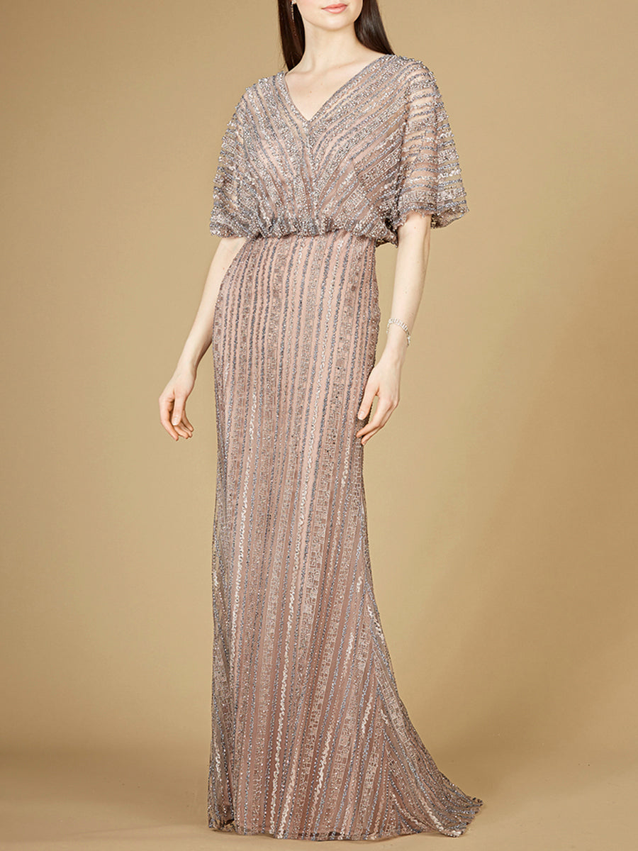 Abendkleid mit Cape-Ärmeln, V-Ausschnitt und geometrischen Perlenstickereien