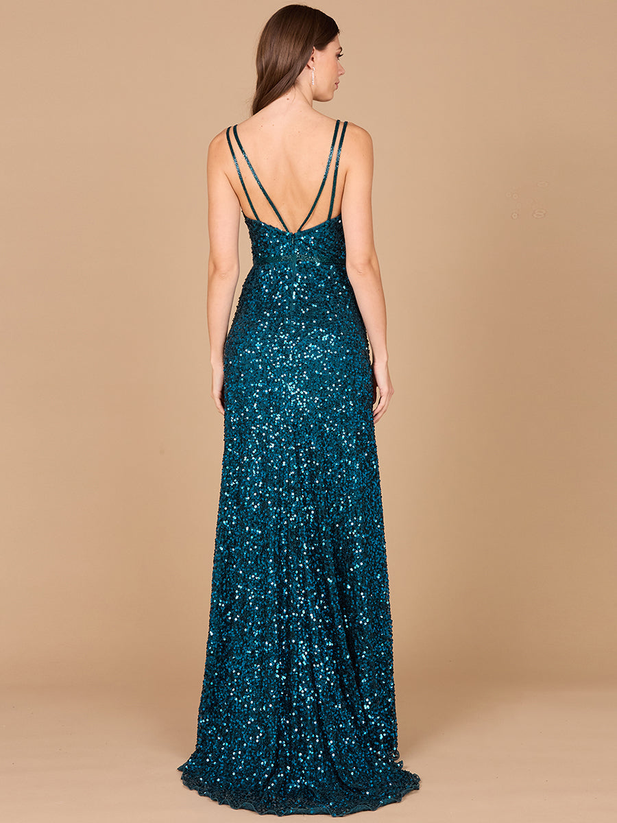 Verziertes Ballkleid mit hohem Schlitz