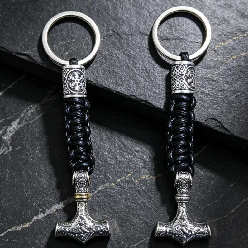 New Retro Pendant Keychain Hand-woven