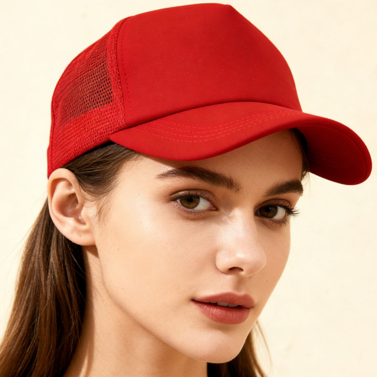 Spring And Summer Red Sponge Top Mesh Adjustable Curved Brim Baseball Cap Suitable For Outdoor Outings, Mountain Climbing And Daily Commuting