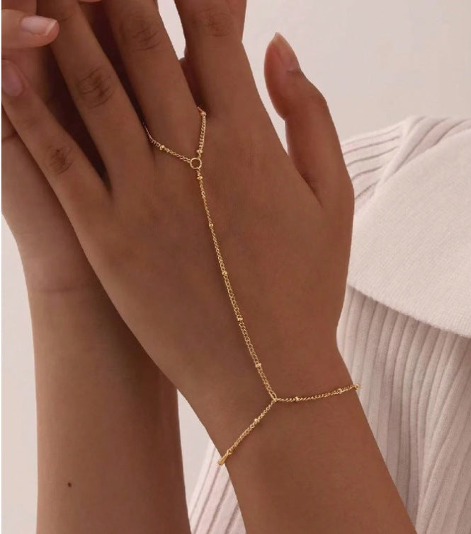 New Stylish Ring Bracelet With A Light-luxury High-end Vibe