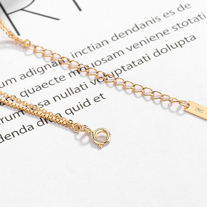 Womens Stylish Elegant And Versatile Necklace