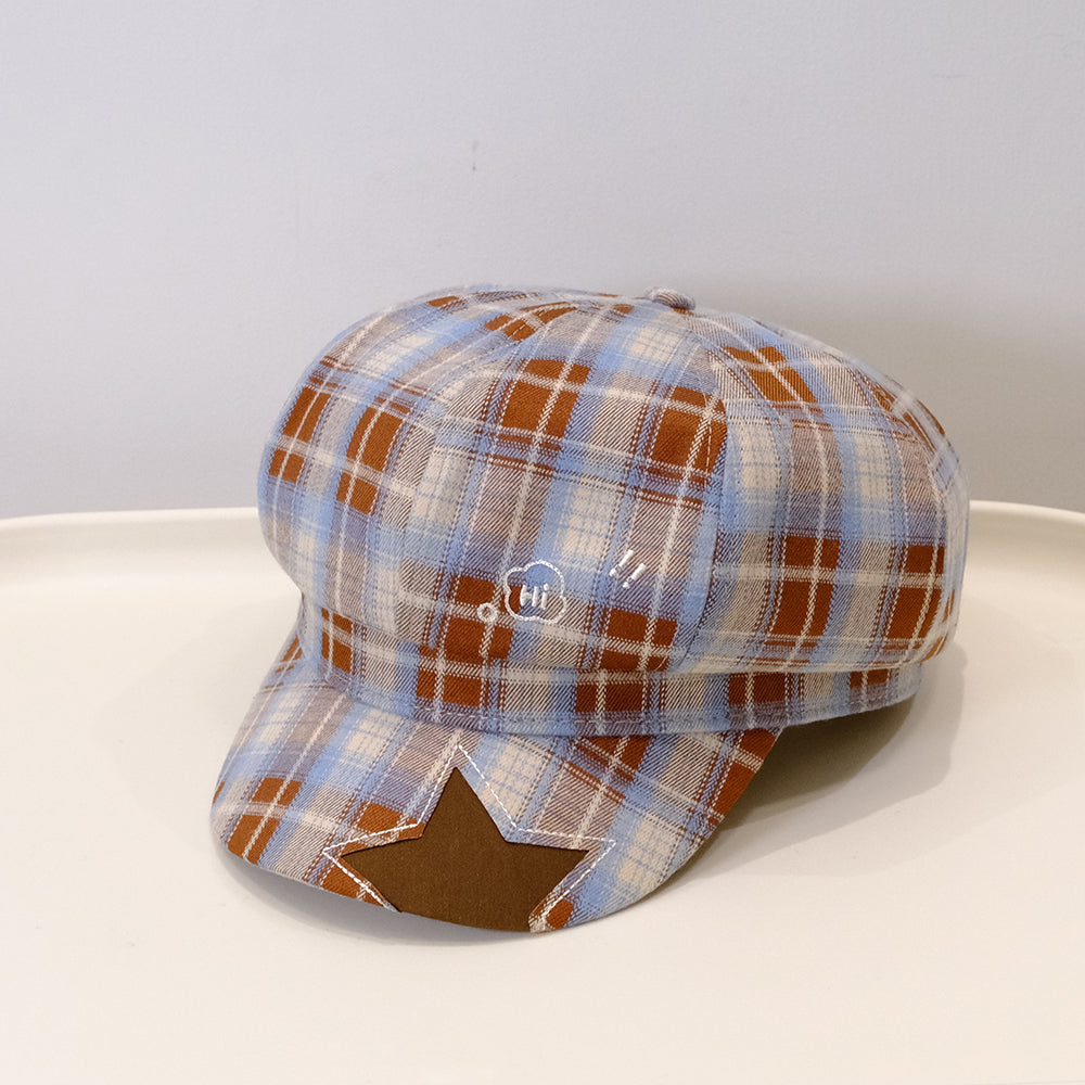 Star Patterned Octagonal Newsboy Cap With An Academic Style, Featuring A Literary Vibe And Versatile Compatibility. A Beanie Hat With A Soft Top And A Combination Of Small Letters In Different Colors