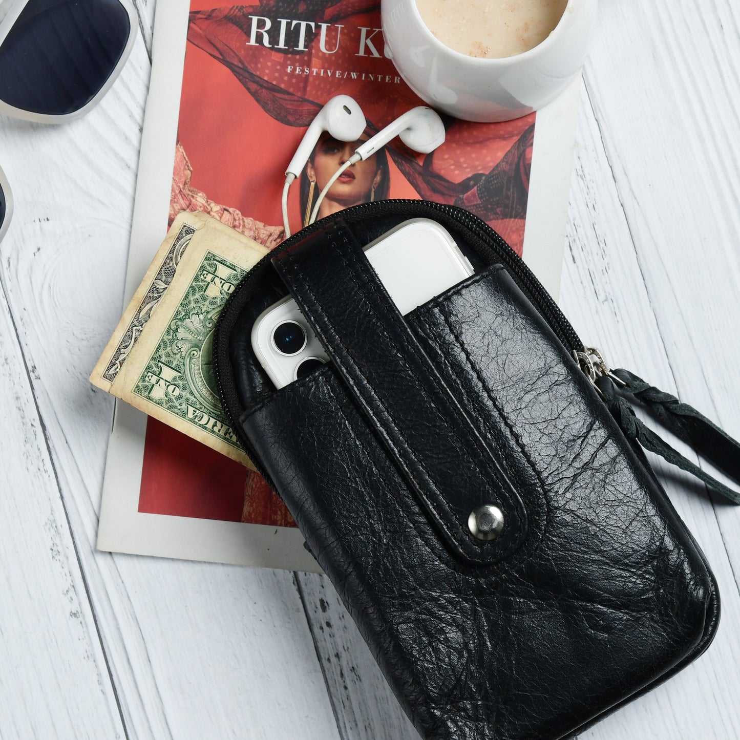 Organisateur Jet-Set : Pochette en cuir pour téléphone