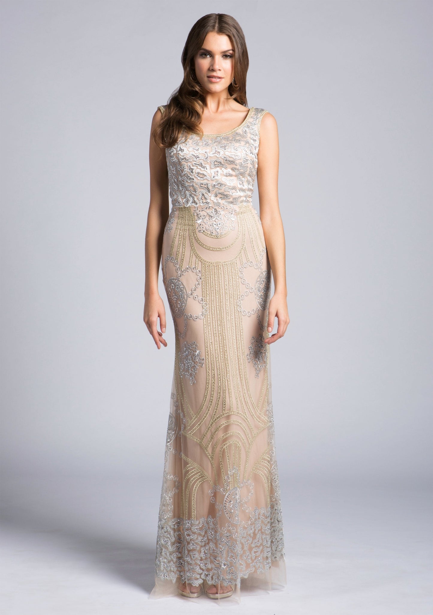 Lara 33622 - Robe longue perlée en dentelle OUTLET