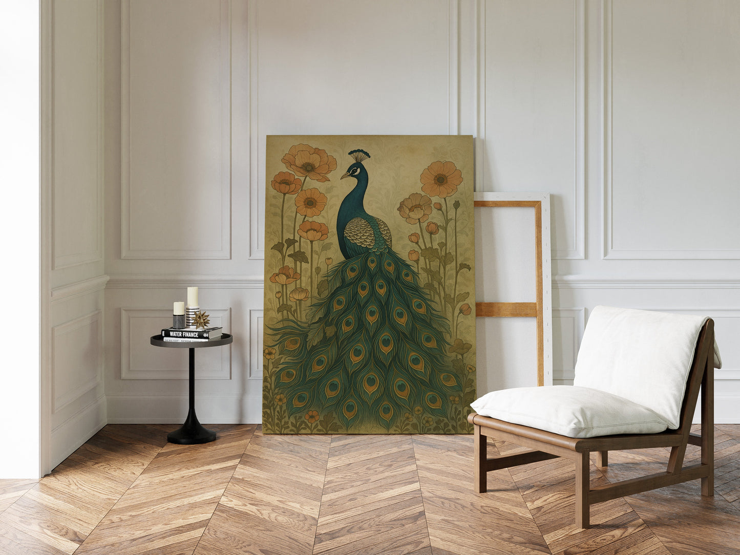 Quiétude du jardin sous le regard d'un paon
