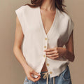 Womens Casual V-neck Knit Vest With A Fitted Waist Perfect For Layering Or Wearing Solo As An Outer Layer