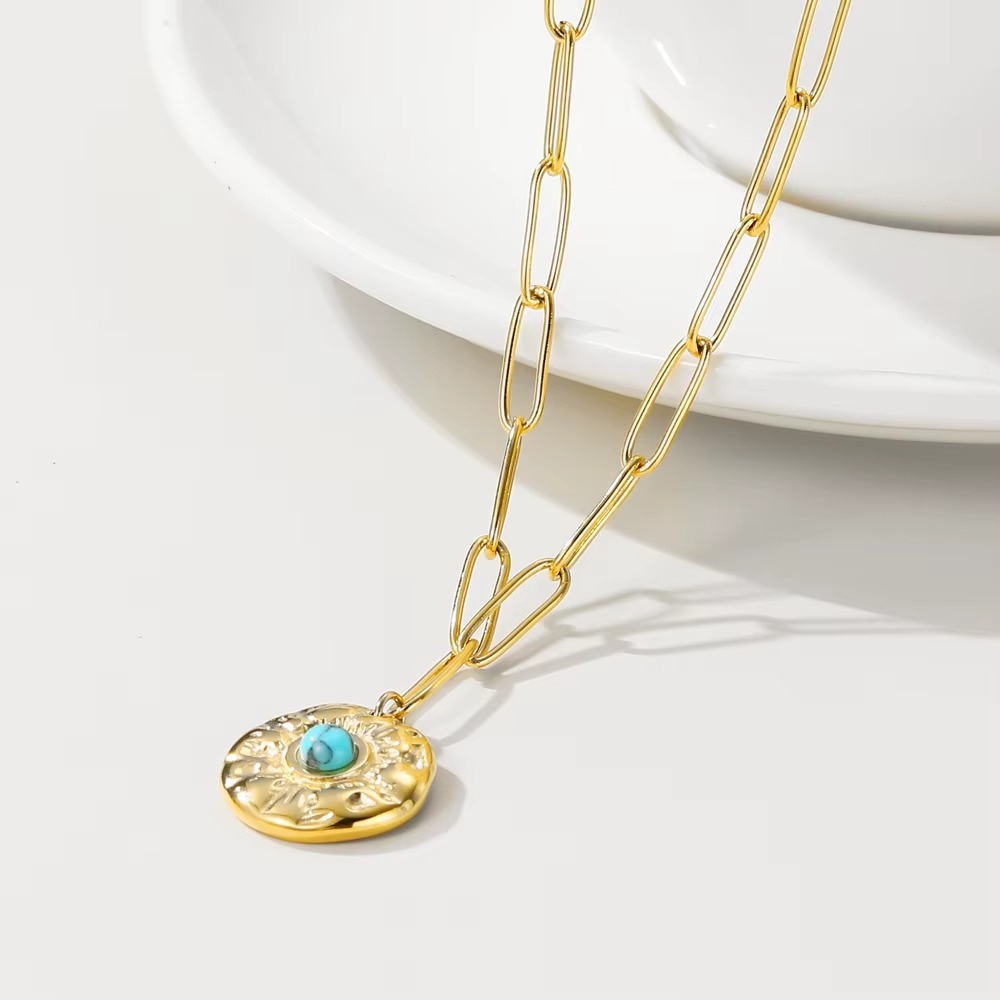 Collier Eileen