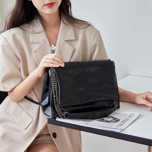 Crossbody shoulder quilted large capacity bag women, versatile commuter bag, chain crossbody bag, shoulder bag