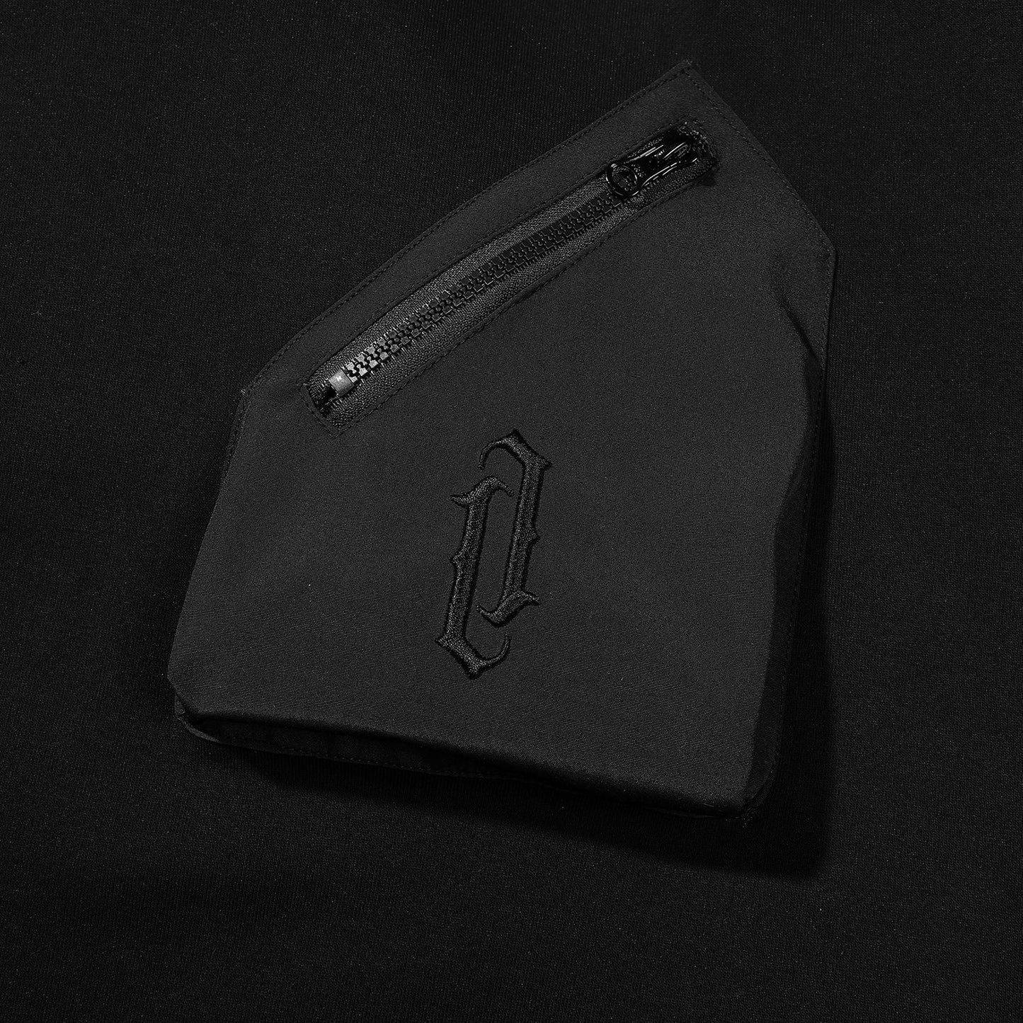 Sweat à capuche utilitaire noir HiH33
