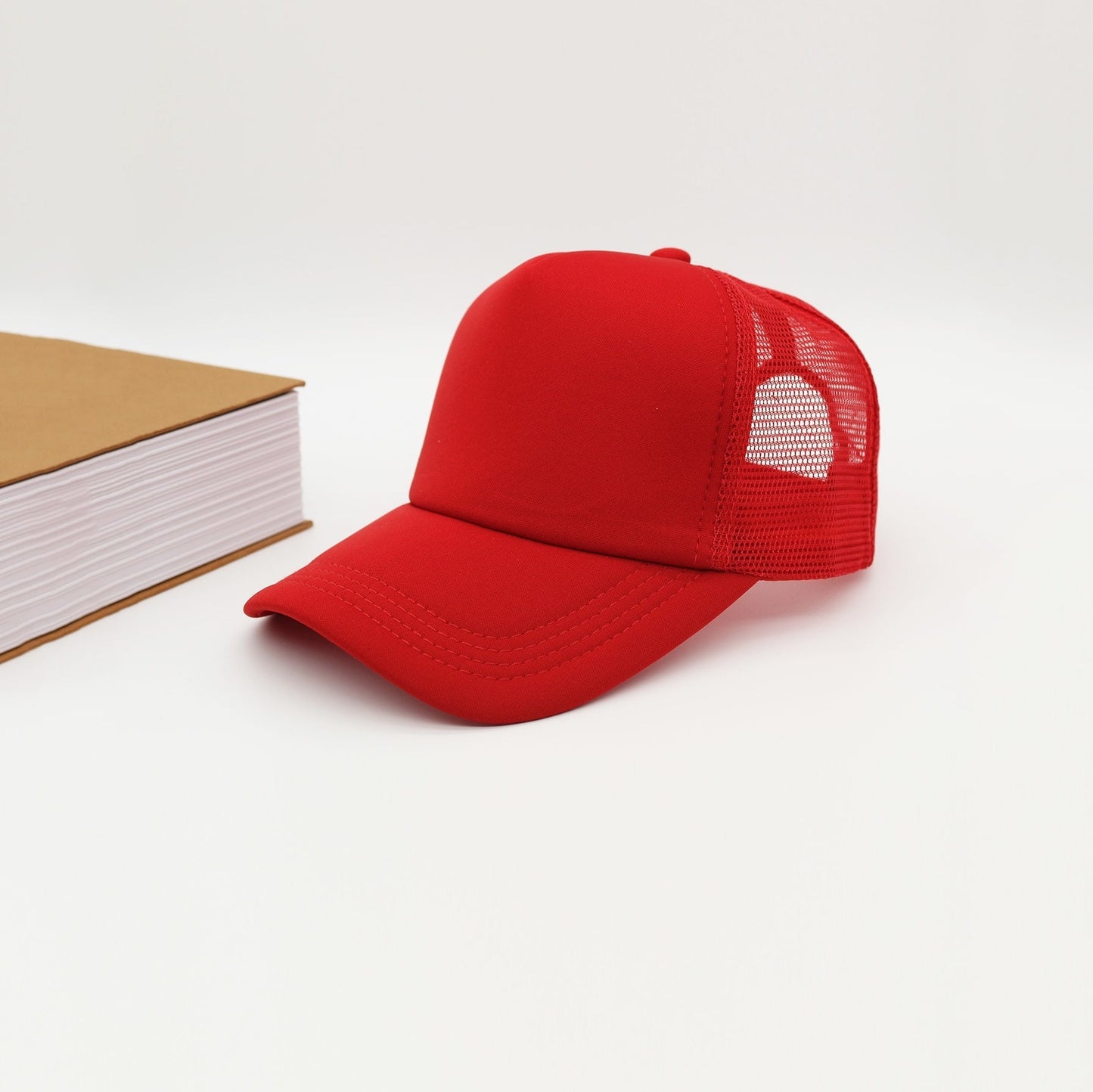 Spring And Summer Red Sponge Top Mesh Adjustable Curved Brim Baseball Cap Suitable For Outdoor Outings, Mountain Climbing And Daily Commuting
