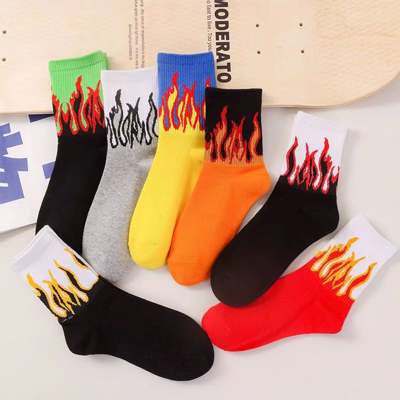 Best-selling Street-style Influencer Fashion Brand Flame-patterned Mid-calf Socks