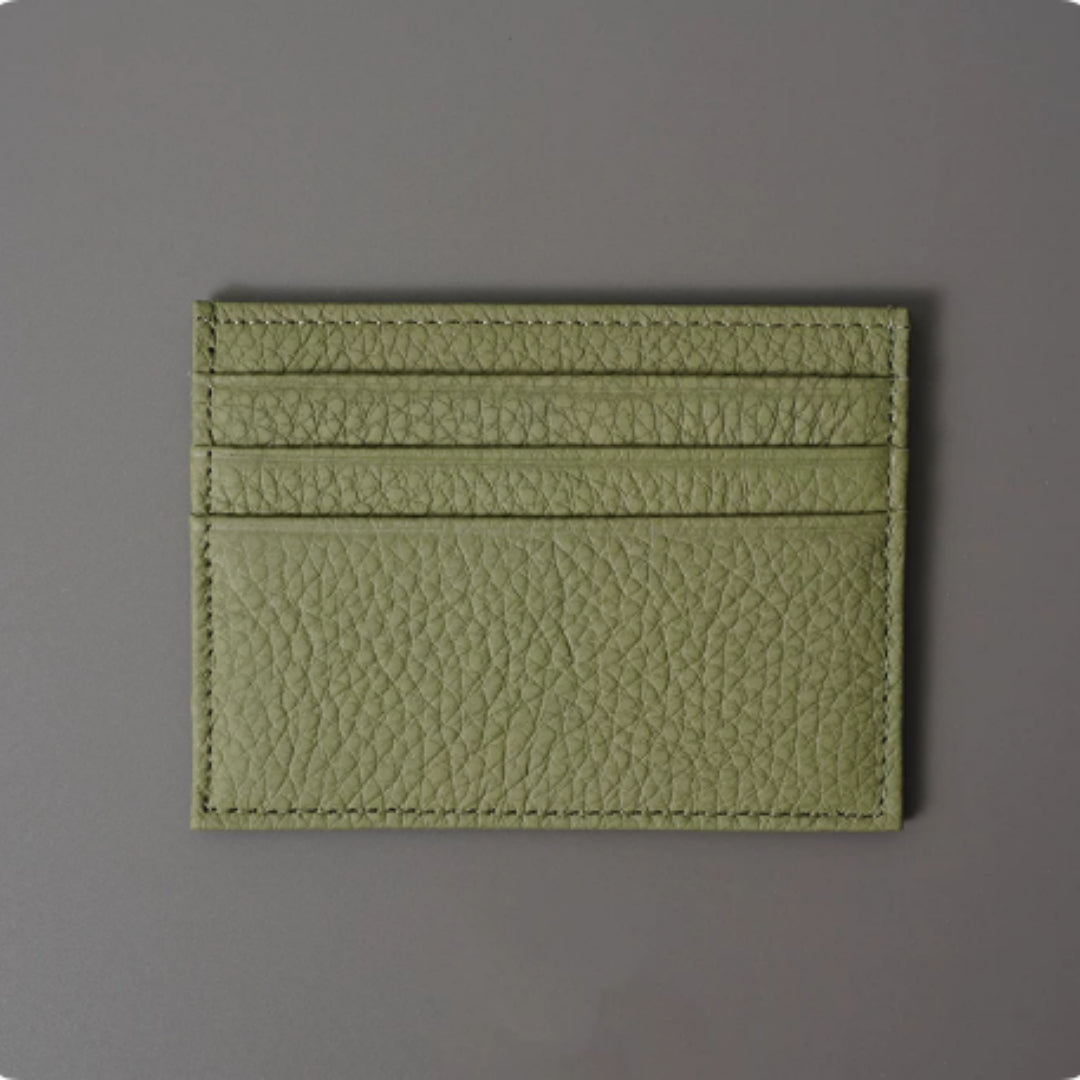 A Simple, Practical, And Exquisite One-piece Card Holder Made Of Top-grain Cowhide.