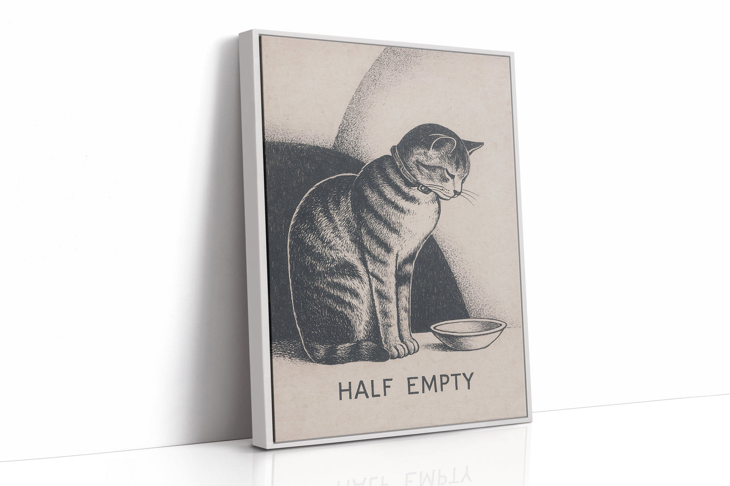 Chat à moitié vide