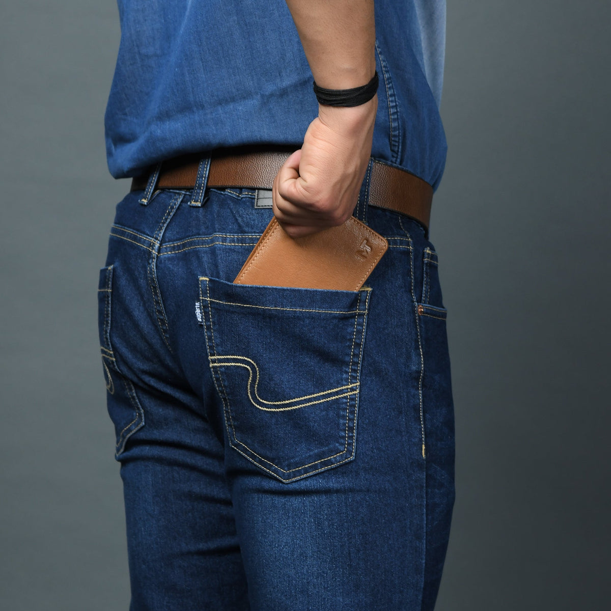 Kairo Slim Geldbörse mit zweifachem Falz