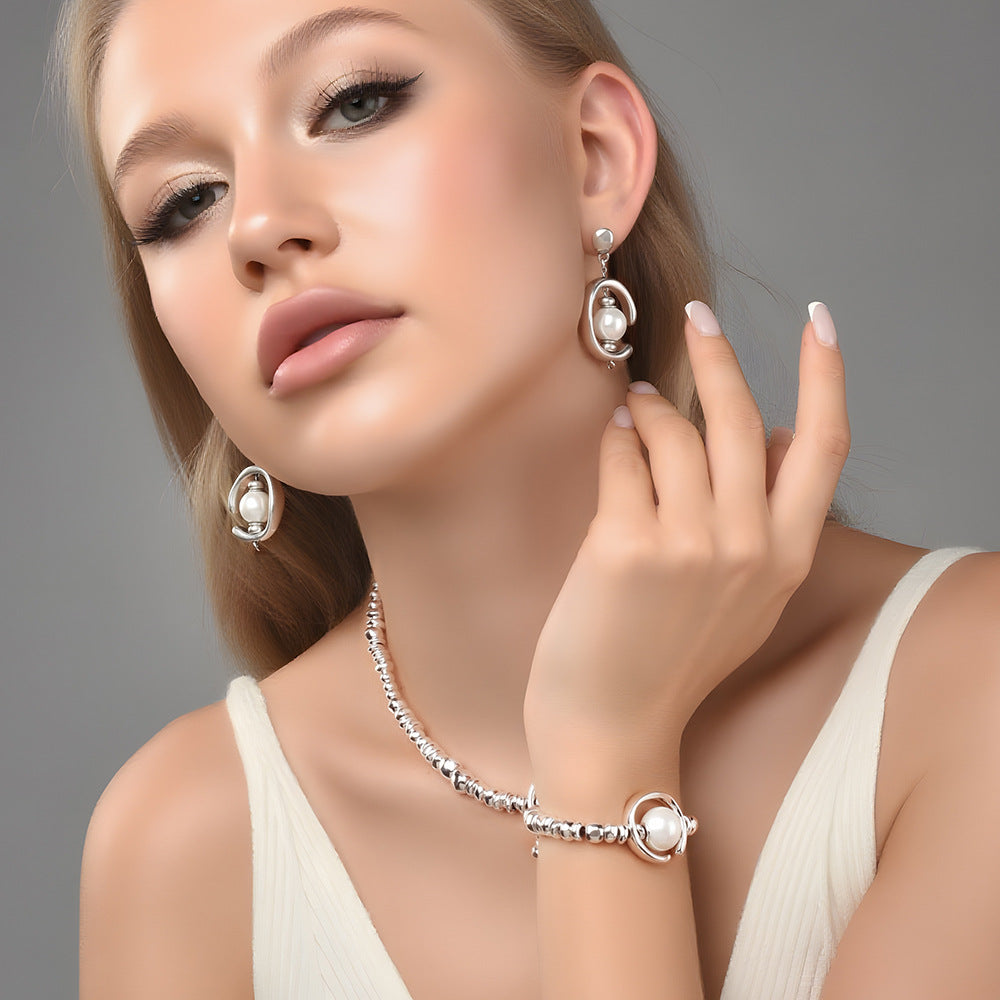 3Pcs Trendy Broken Silver Big Pearl Jewelry Set For Women, Necklace Bracelet Earring Matching Set, Dainty Elegant Sweater Chain Fashion Jewelry