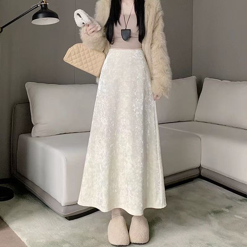 New Fallwinter Diamond-velvet Skirt