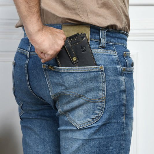 Kellner Bi-fold Wallet - ThisandThatShoppe