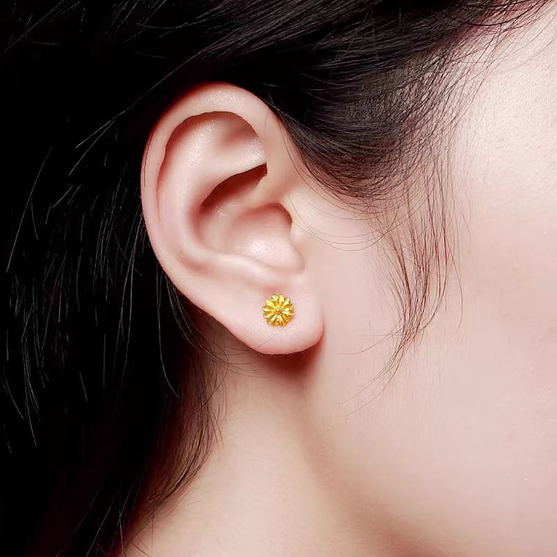 Golden Stud Earrings Versatile Ear Jewelry