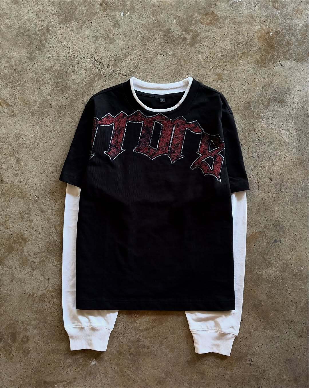 Mens Long-Sleeve Vintage T-Shirt